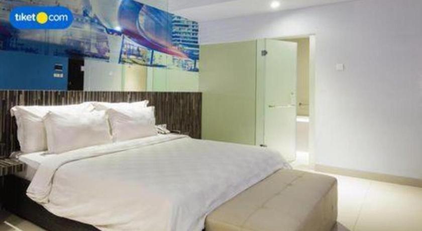 G Suites Hotel By Amithya Surabaya Kültér fotó