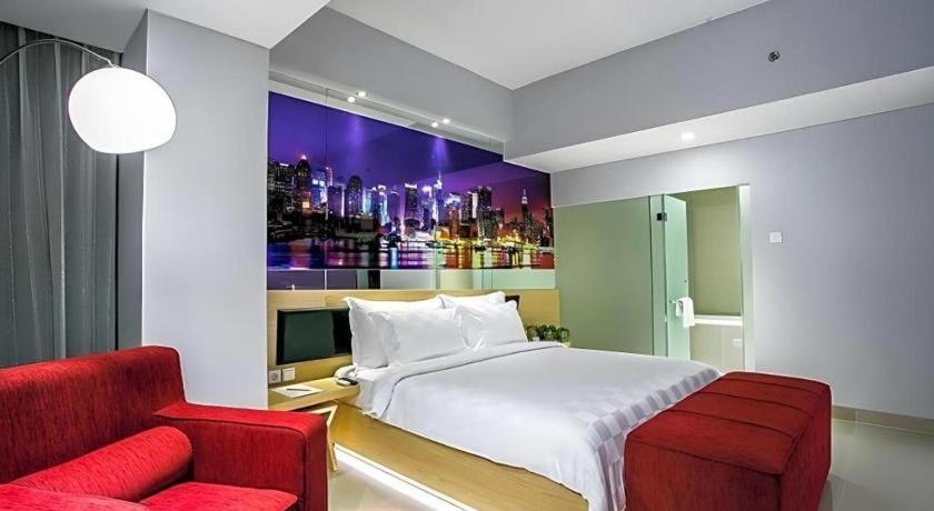 G Suites Hotel By Amithya Surabaya Kültér fotó
